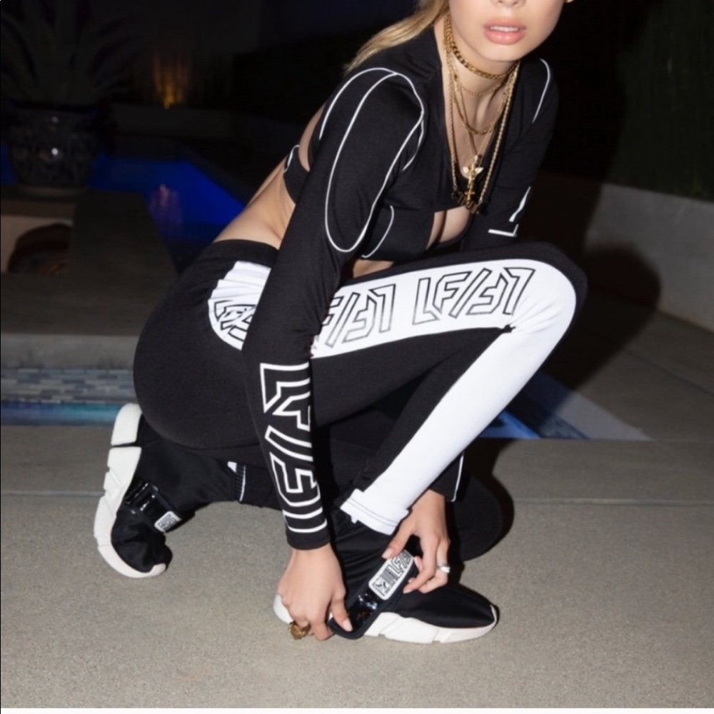 LF Brand Logo Black and White Leggings - Picture 2 of 7